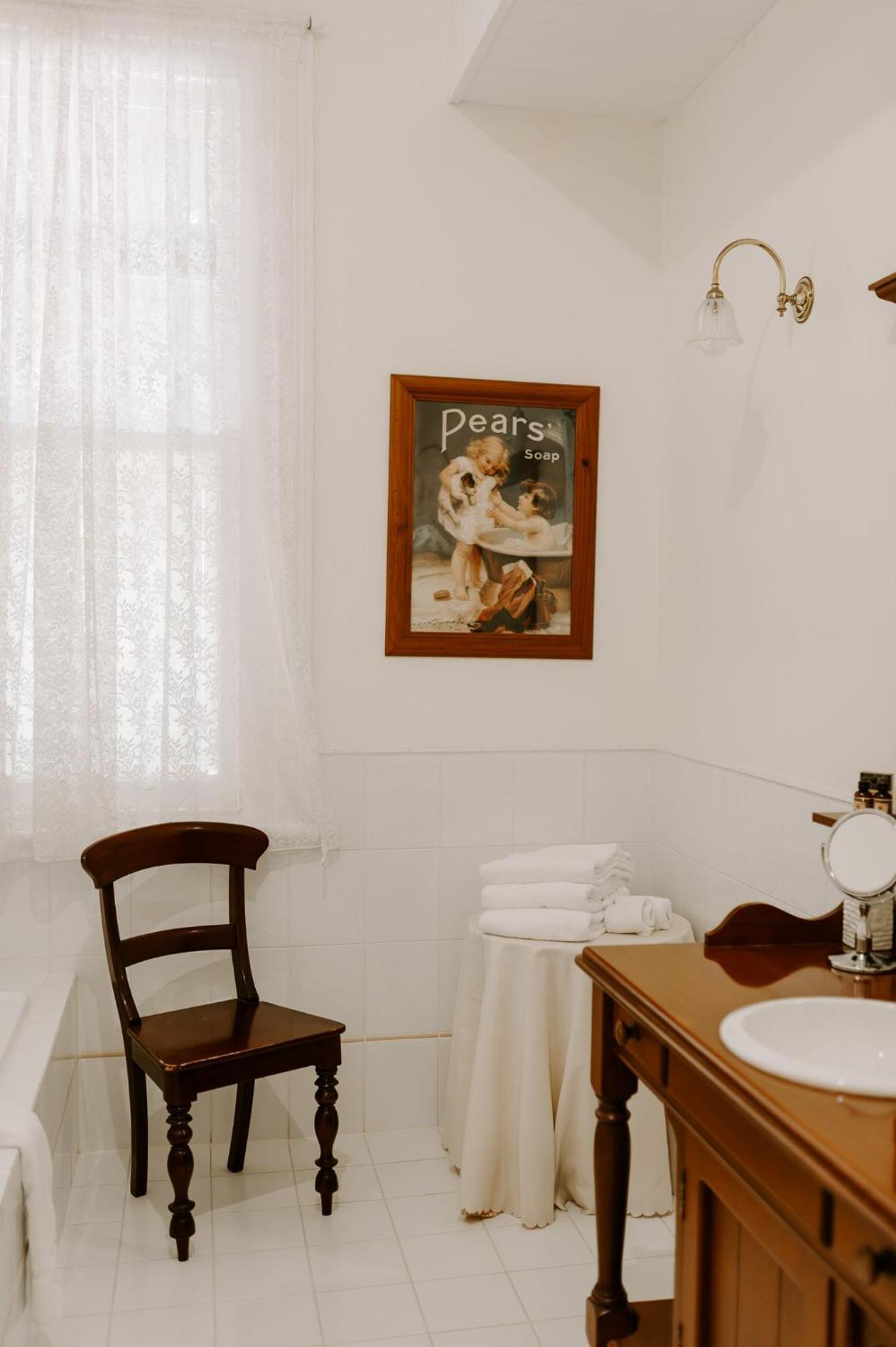 Abbey Boutique Hotel Adults Only Уорик Экстерьер фото