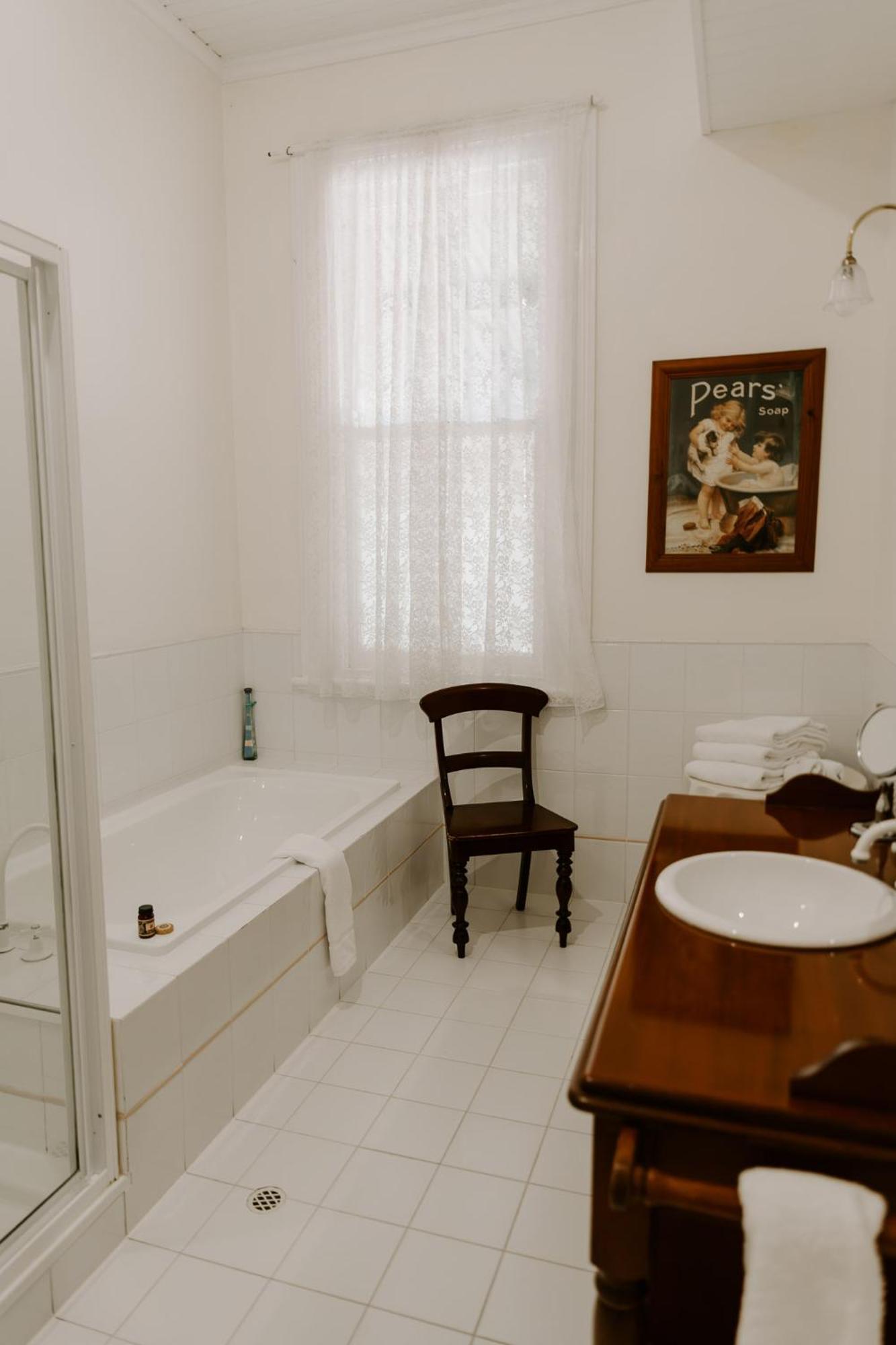 Abbey Boutique Hotel Adults Only Уорик Экстерьер фото