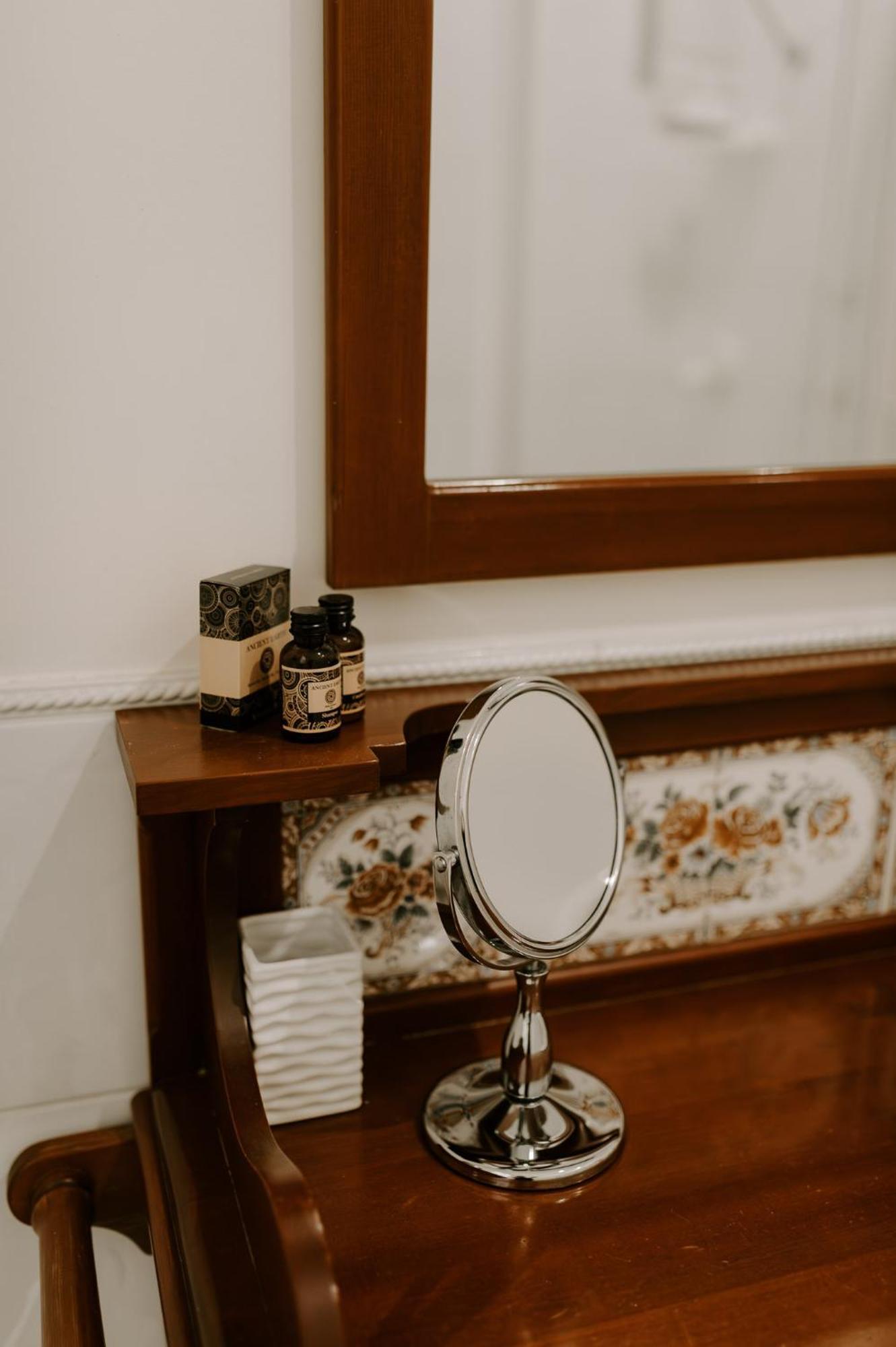 Abbey Boutique Hotel Adults Only Уорик Экстерьер фото