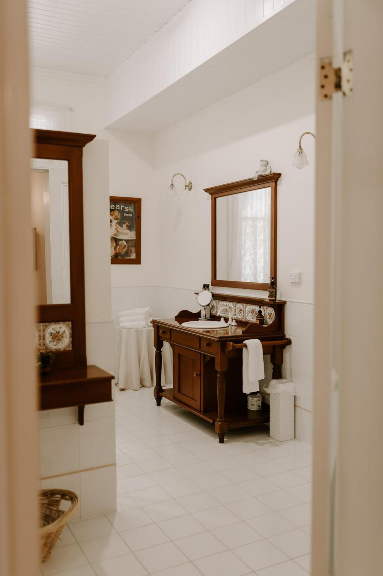 Abbey Boutique Hotel Adults Only Уорик Экстерьер фото